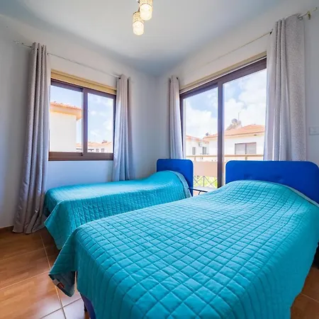 Carina For 6 Persons Villa *